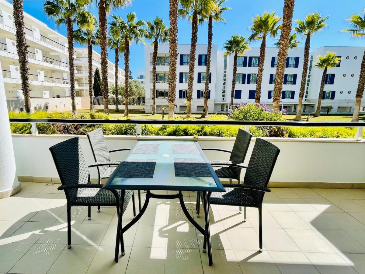 Angies Marina Apartment, Includes 2 Free Passes For The Marina Pool Lagos Exteriör bild