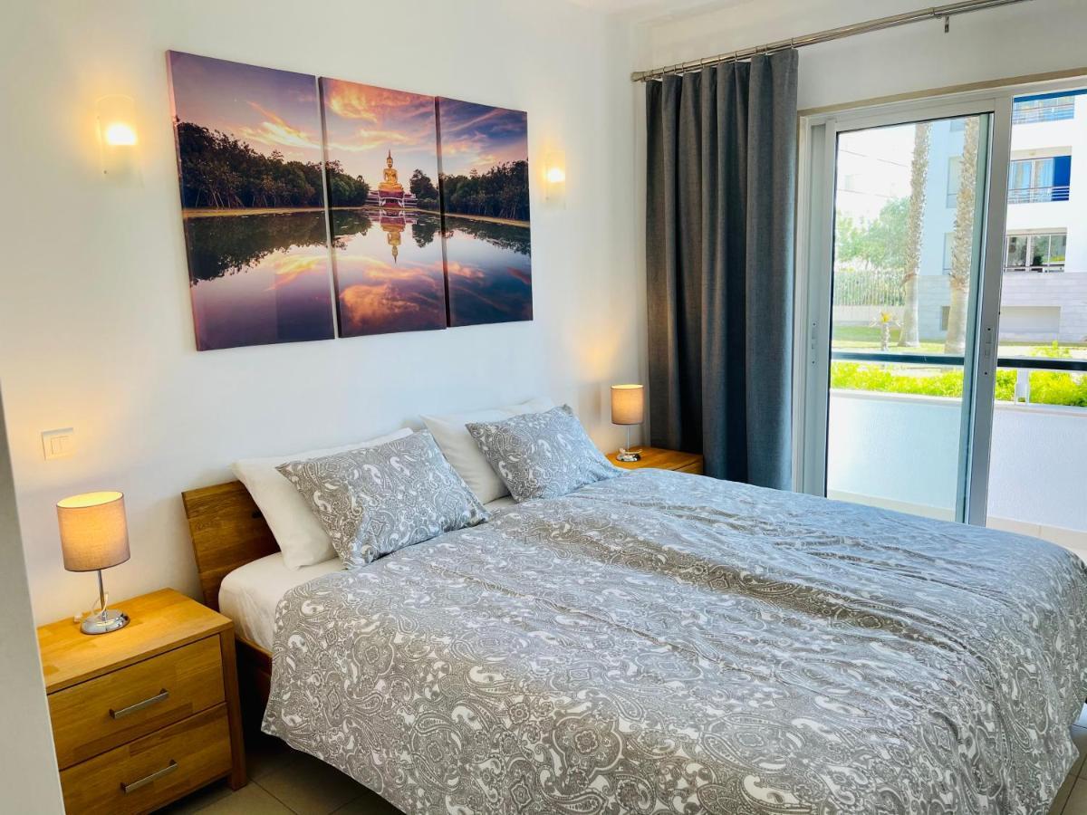 Angies Marina Apartment, Includes 2 Free Passes For The Marina Pool Lagos Exteriör bild