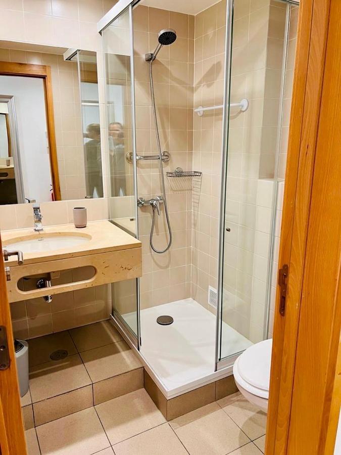 Angies Marina Apartment, Includes 2 Free Passes For The Marina Pool Lagos Exteriör bild